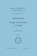 Heidegger: Through Phenomenology to Thought (en Inglés)