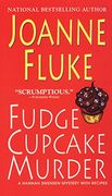 Fudge Cupcake Murder (en Inglés)