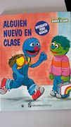 Alguien Nuevo en Clase (Barrio Sesamo) (Incluye Video) 