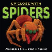 Up Close With Spiders (en Inglés)