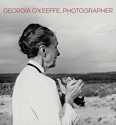 Georgia O'Keeffe, Photographer (en Inglés)