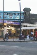 TeenHood (en Inglés)