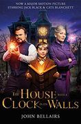The House With the Clock on the Walls (en Inglés)