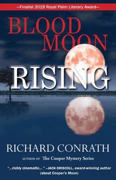 portada Blood Moon Rising (en Inglés)