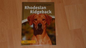 portada Rhodesian Ridgeback. (en Alemán)