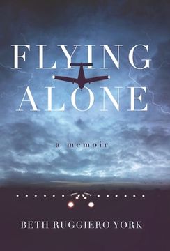 portada Flying Alone: A Memoir (en Inglés)