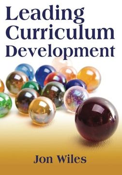 portada Leading Curriculum Development 