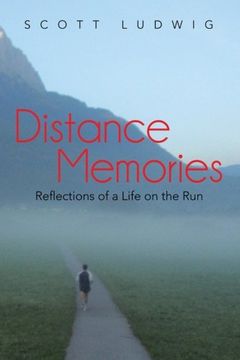 portada Distance Memories: Reflections of a Life on the Run