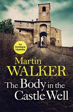 portada The Body in the Castle Well (The Dordogne Mysteries) (en Inglés)