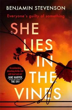 portada She Lies in the Vines: The Gripping Thriller About our Obsession With True Crime 