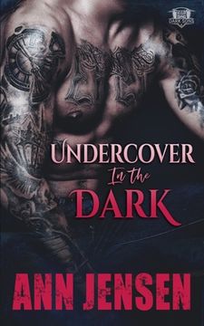 portada Undercover in the Dark