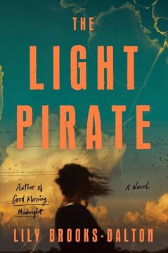 portada The Light Pirate: Gma Book Club Selection (en Inglés)