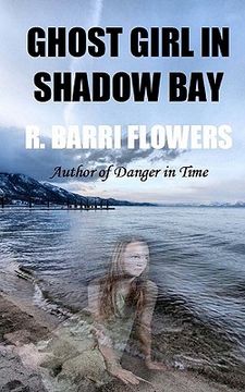 portada ghost girl in shadow bay (en Inglés)