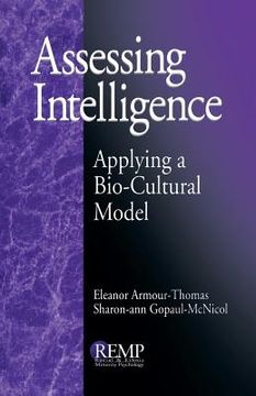 portada assessing intelligence: applying a bio-cultural model (en Inglés)