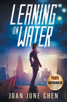 portada Leaning On Water (en Inglés)