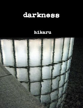 portada darkness (en Inglés)