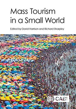 portada Mass Tourism in a Small World (en Inglés)