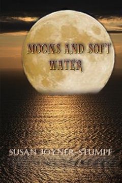 portada Moons and Soft Water (en Inglés)