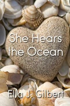 portada She Hears the Ocean (en Inglés)