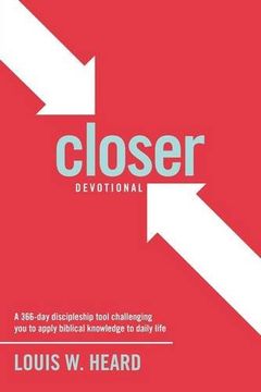 portada Closer Devotional: A 366 Day Discipleship Tool Challenging You to Apply Biblical Knowledge to Daily Life