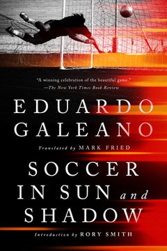 portada Soccer in sun and Shadow (en Inglés)