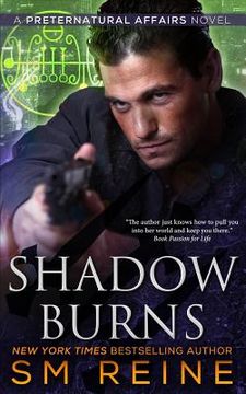 portada Shadow Burns: An Urban Fantasy Mystery (en Inglés)