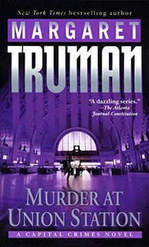 portada Murder at Union Station: A Capital Crimes Novel (in English)