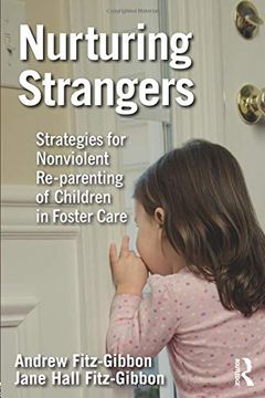 portada Nurturing Strangers (en Inglés)