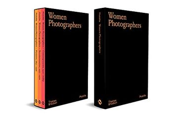 portada Women Photographers (Slipcased Set) (Photofile) 