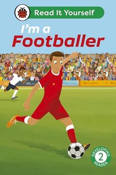 portada I'm a Footballer: Read it Yourself - Level 2 Developing Reader (en Inglés)