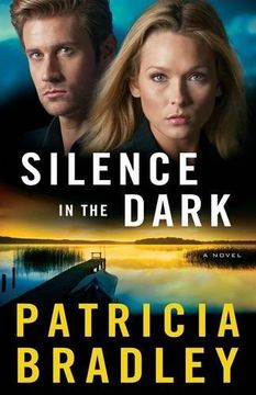 portada Silence in the Dark: A Novel (Logan Point) (en Inglés)