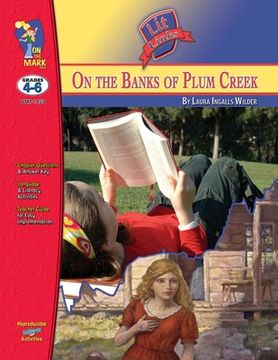 portada On the Banks of Plum Creek, by Laura Ingalls Wilder Lit Link Grades 4-6 (en Inglés)
