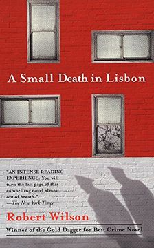 portada A Small Death in Lisbon (en Inglés)