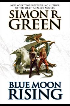 portada Blue Moon Rising (in English)