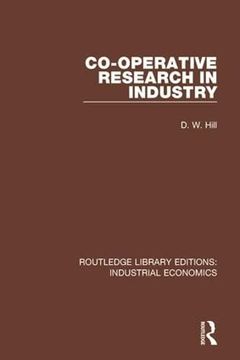 portada Co-Operative Research in Industry (en Inglés)