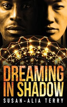 portada Dreaming In Shadow (in English)
