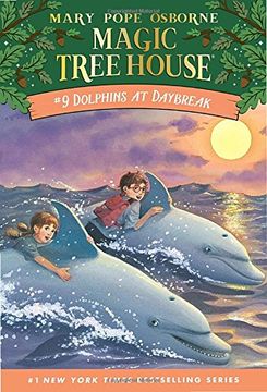 portada Dolphins at Daybreak (Magic Tree House) (in English)