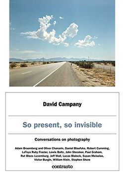 portada So Present, so Invisible. Conversations on Photography (Logos) (en Inglés)
