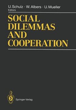 portada social dilemmas and cooperation (in English)