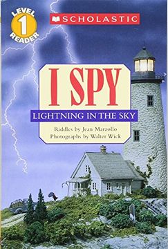 portada Scholastic Reader Level 1: I spy Lightning in the sky (en Inglés)