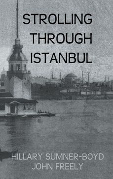 portada Strolling Through Istanbul (en Inglés)