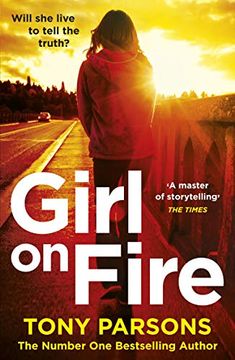 portada Girl on Fire: (dc max Wolfe) (en Inglés)