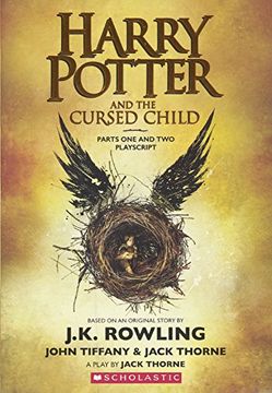 portada Harry Potter and the Cursed Child (en Inglés)