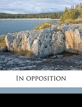 portada in opposition volume 3 (en Inglés)