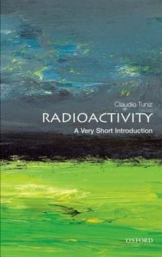 portada radioactivity (en Inglés)