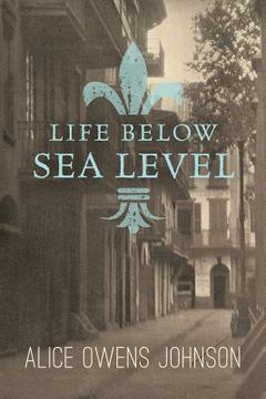 portada Life Below Sea Level (in English)