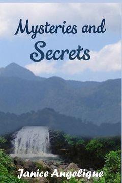 portada Mysteries and secrets (en Inglés)