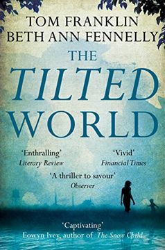 portada The Tilted World (Pan Books)