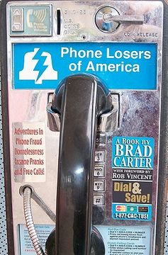 portada phone losers of america (en Inglés)