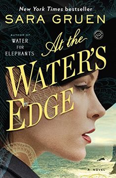 portada At the Water's Edge (en Inglés)